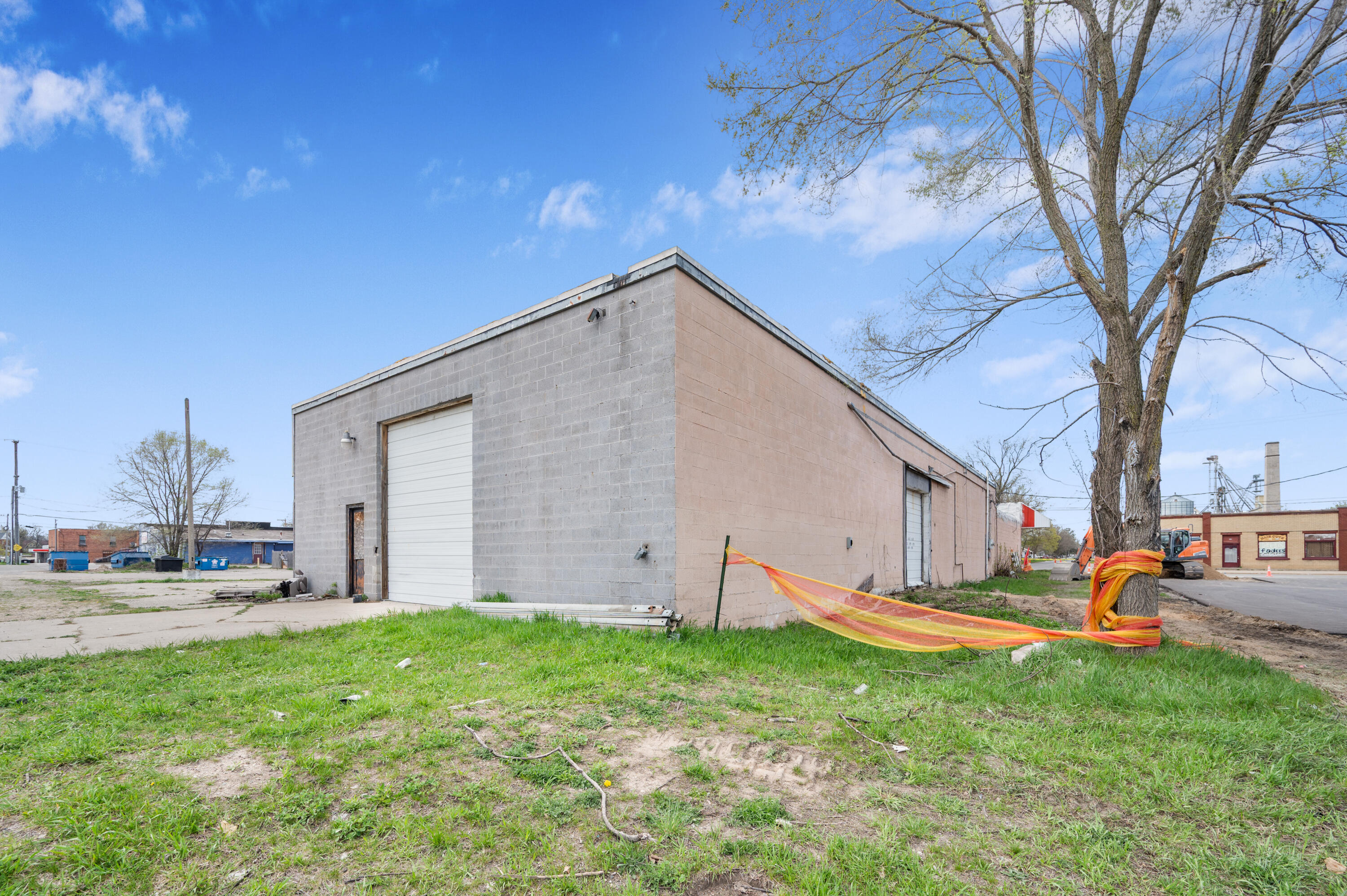 816 Maple Street