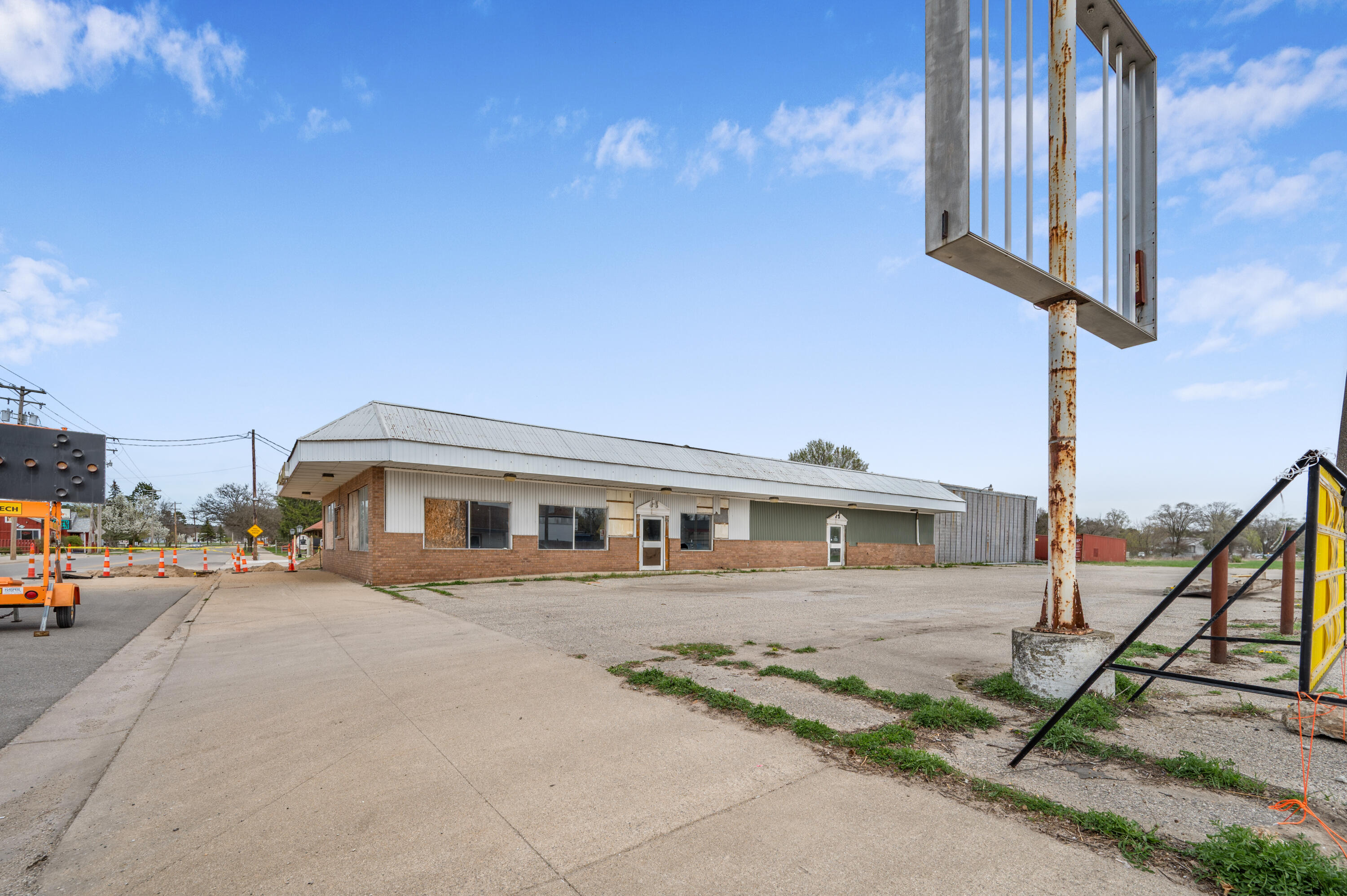816 Maple Street