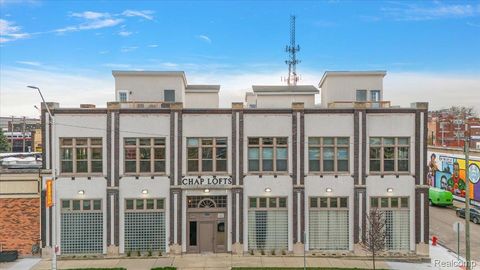 2843 E Grand Blvd 4 Detroit City MI 48211