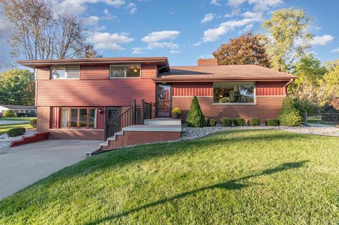 5640 Ada Place Saginaw Charter Township MI 48603