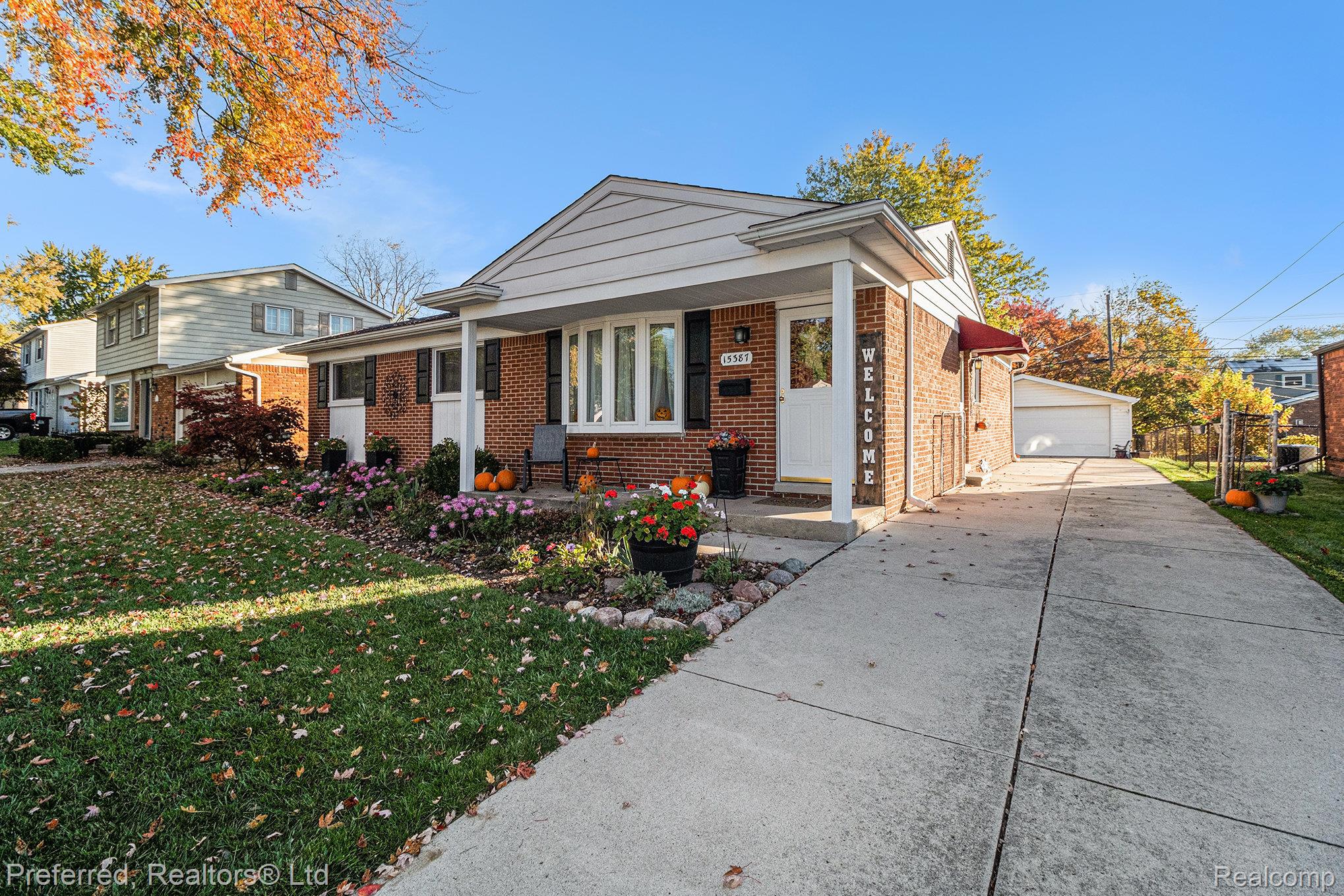 15387 Michael Street