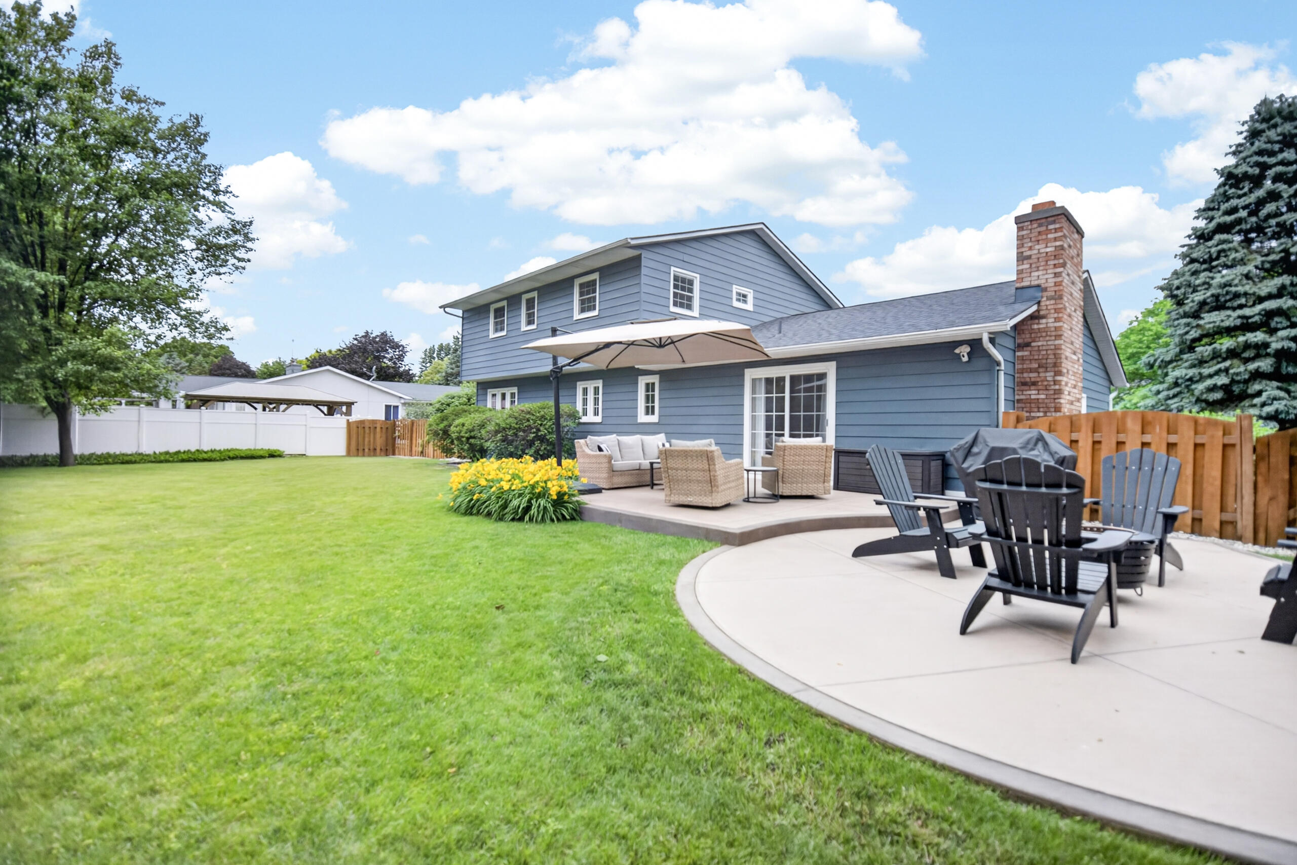 5141 Lewsinda Avenue