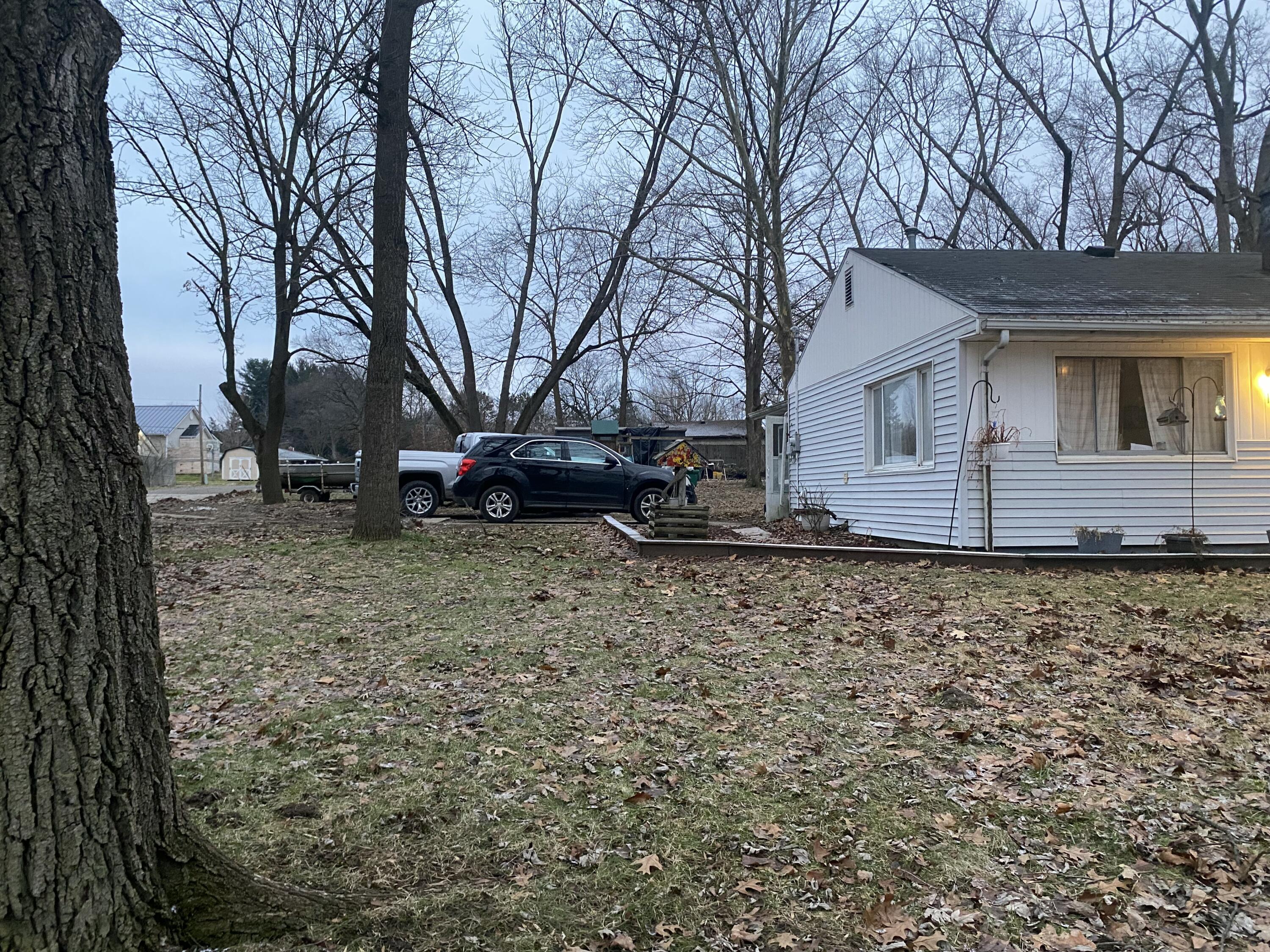 1324 Lawndale Avenue