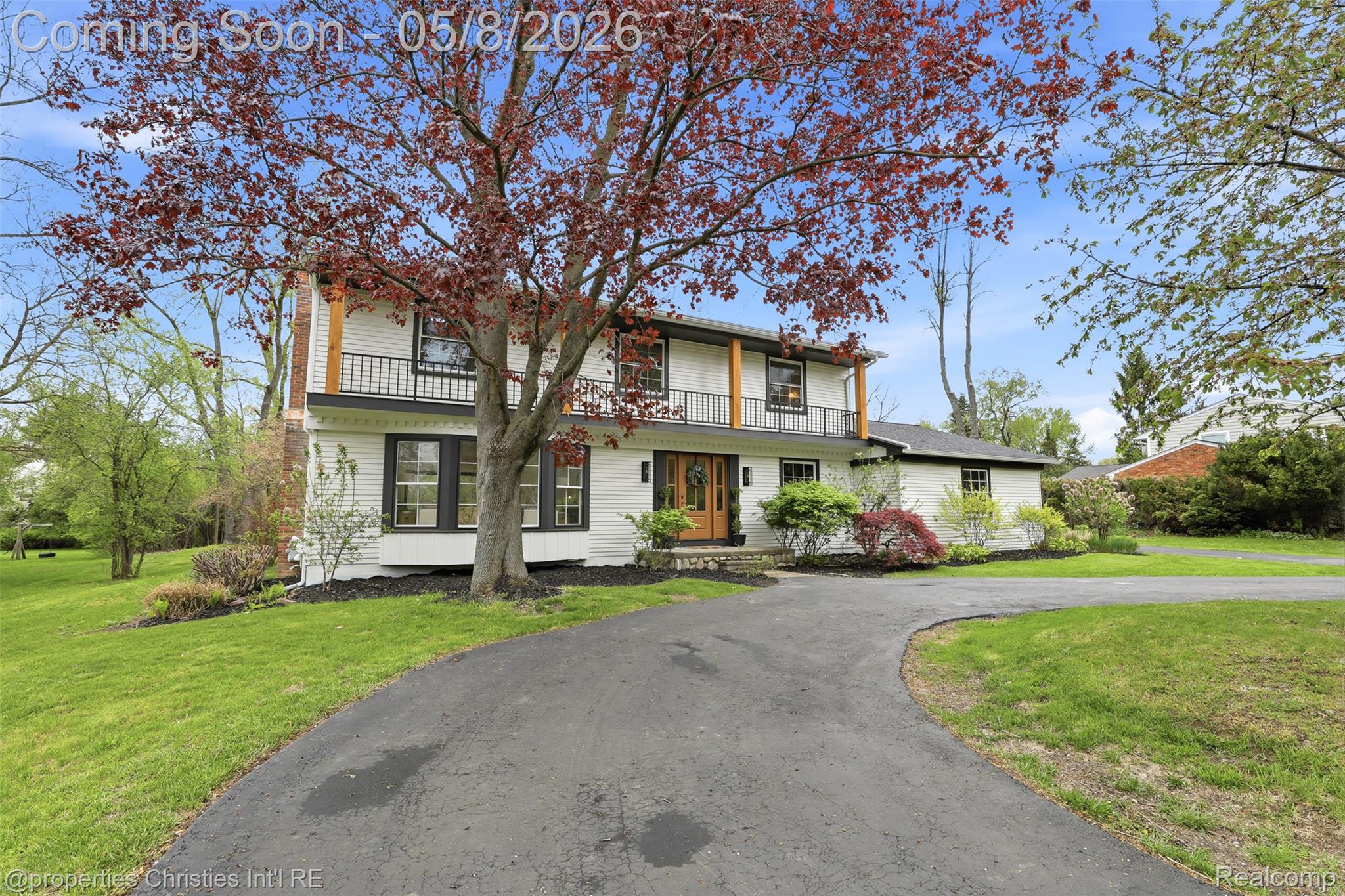 2343 Eastways Road
