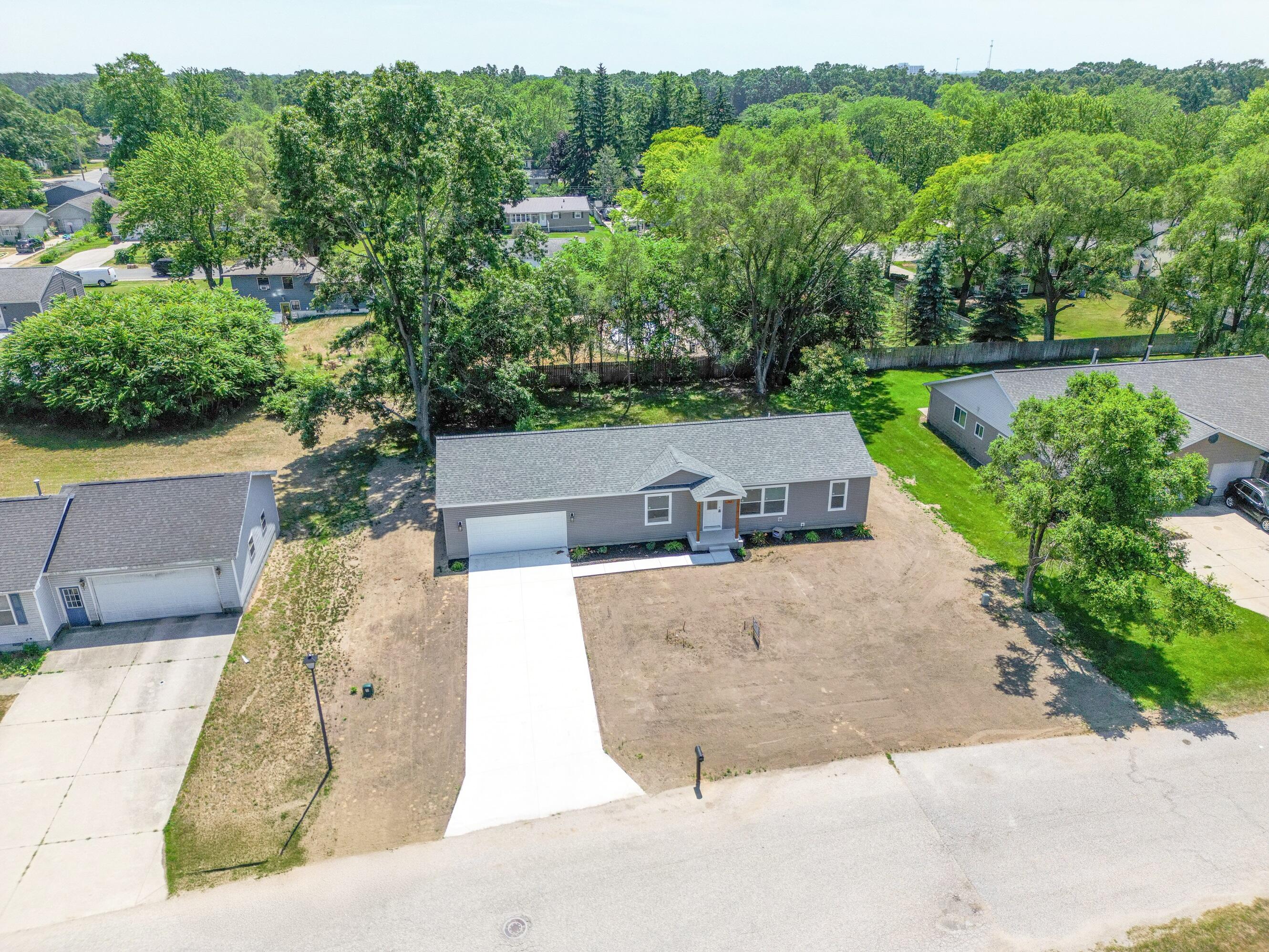 1949 Summerset Drive