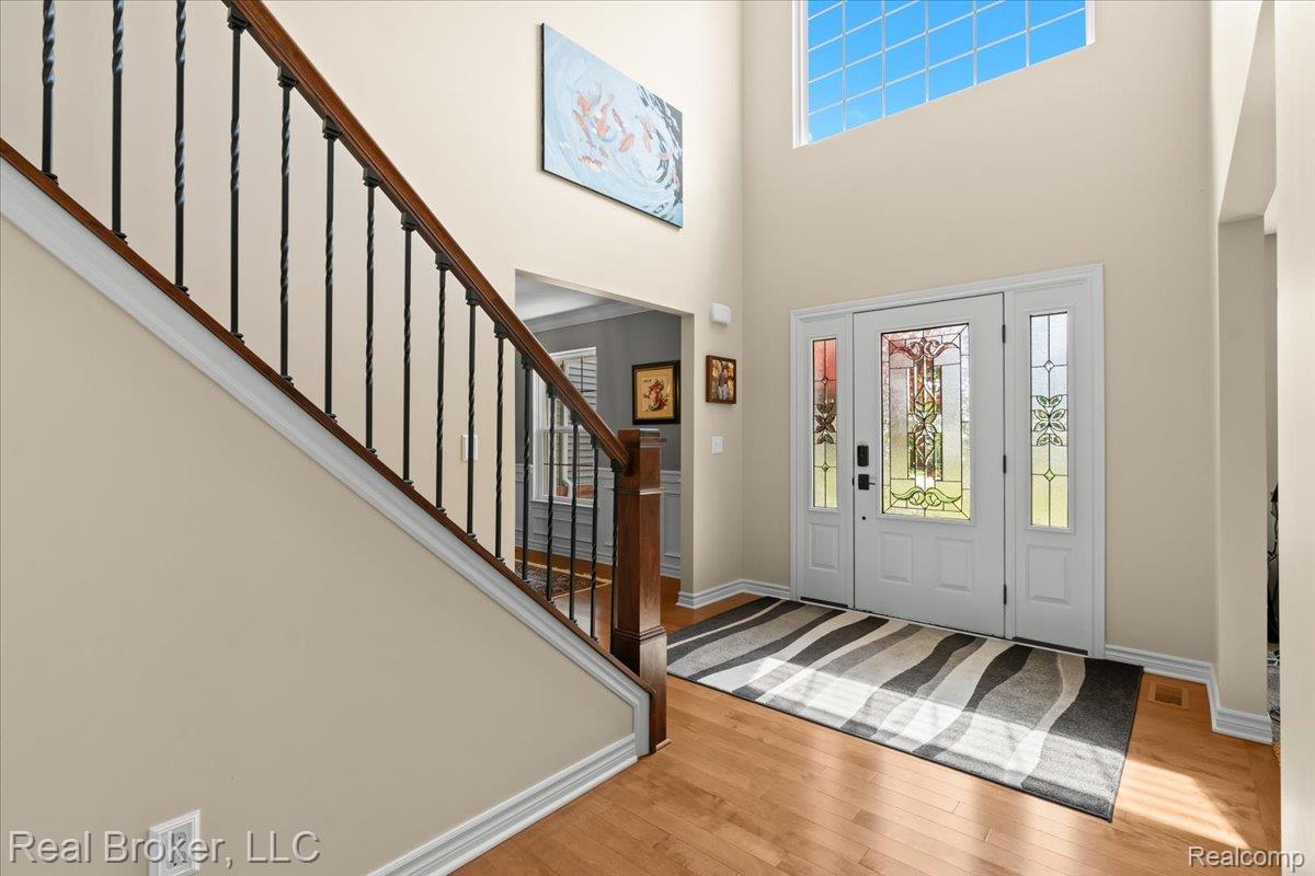 10080 Rolling Pines Drive