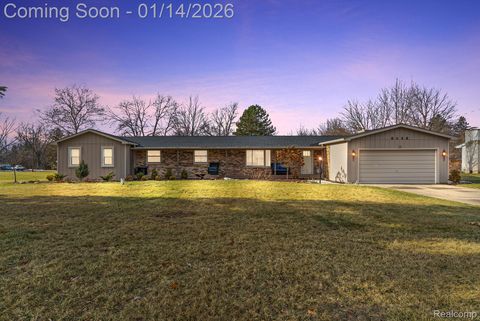 8098 Dover Drive Grand Blanc Charter Township MI 48439