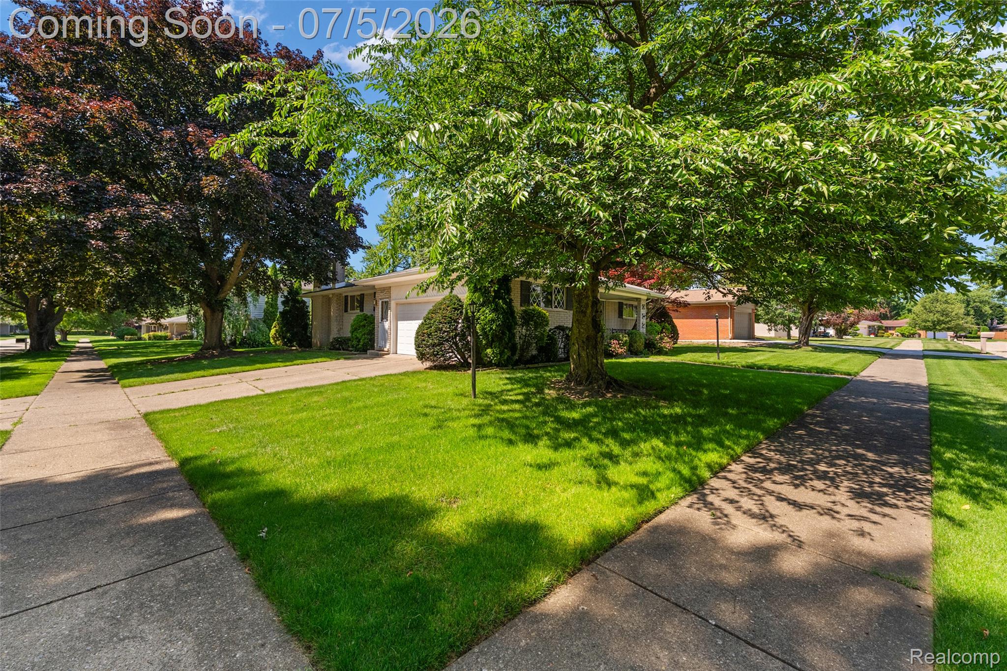 17048 Harbor Hill Drive