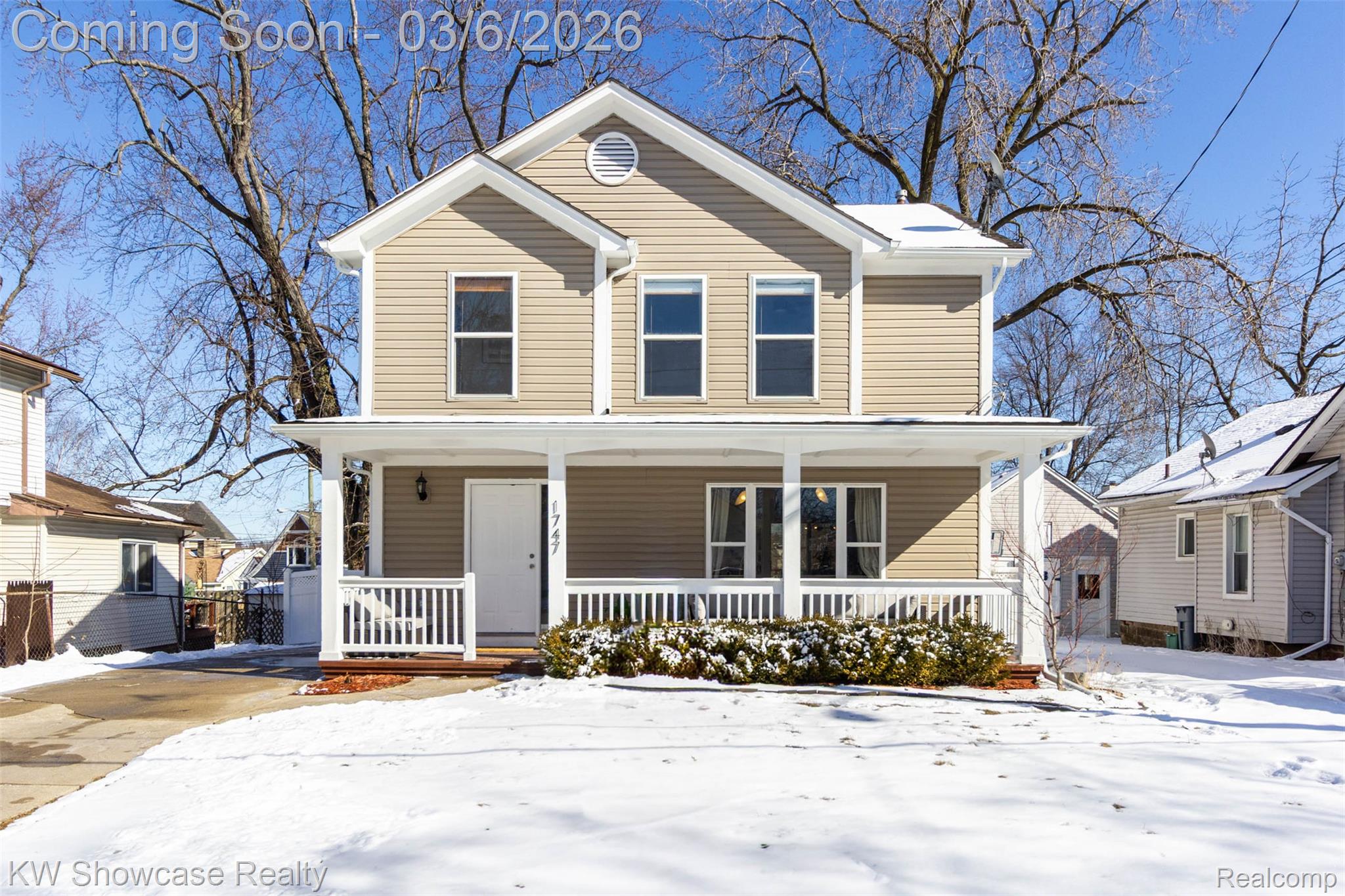 1747 Beechmont Street