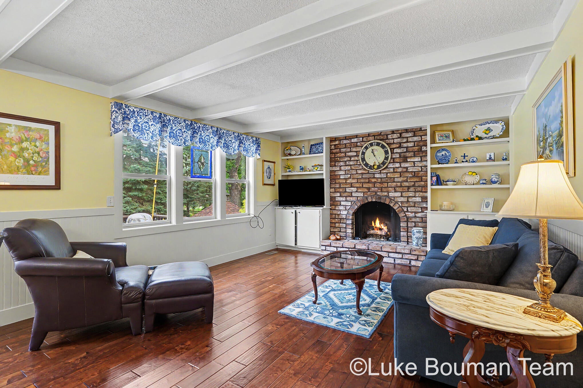 1046 Alden Court