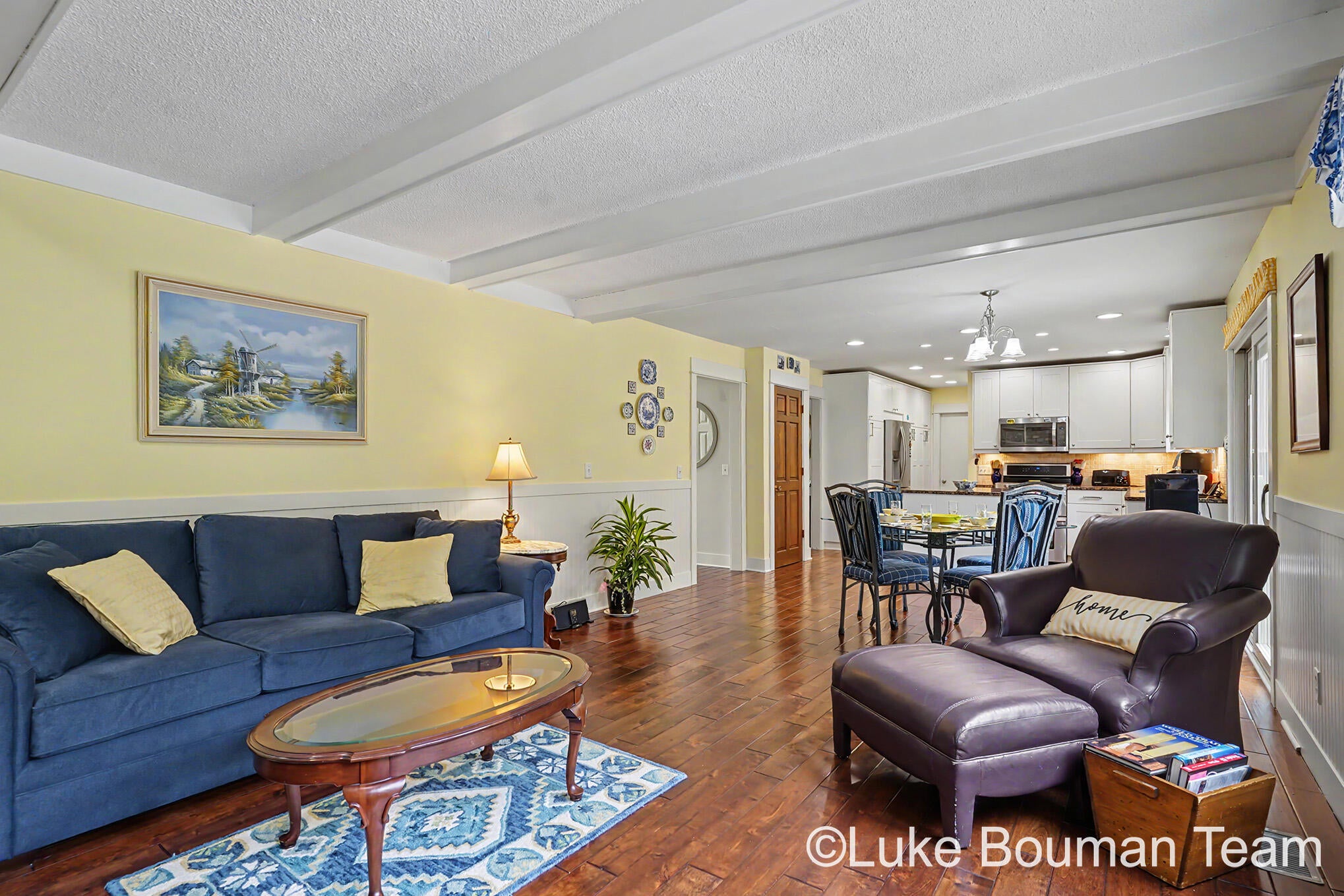 1046 Alden Court