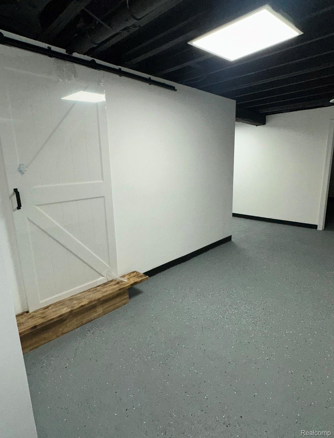 21210 Berg Road