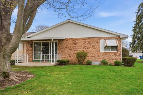 5786 Leisure South Drive SE 193 Kentwood City MI 49548