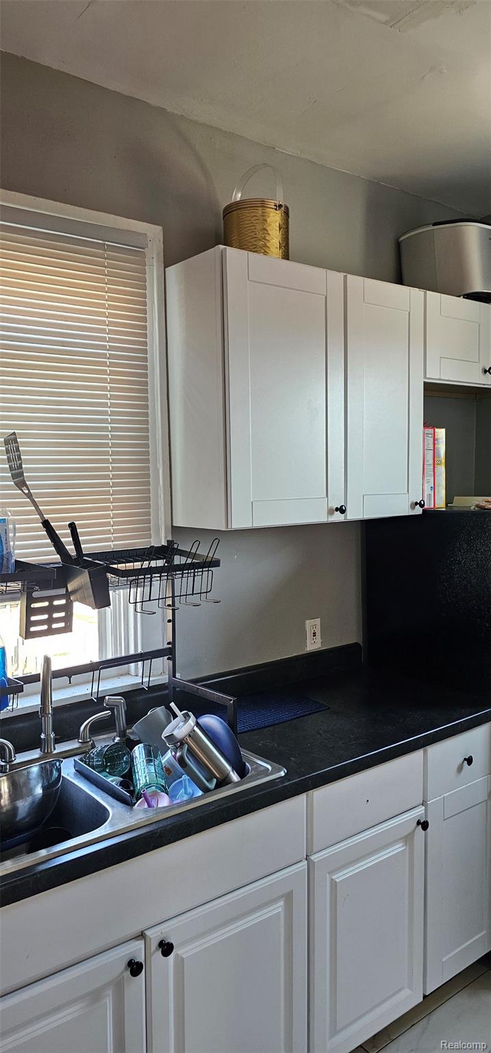 99 E Great Lakes Street