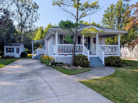 153 Meadow Lane Port Huron Charter Township MI 48060