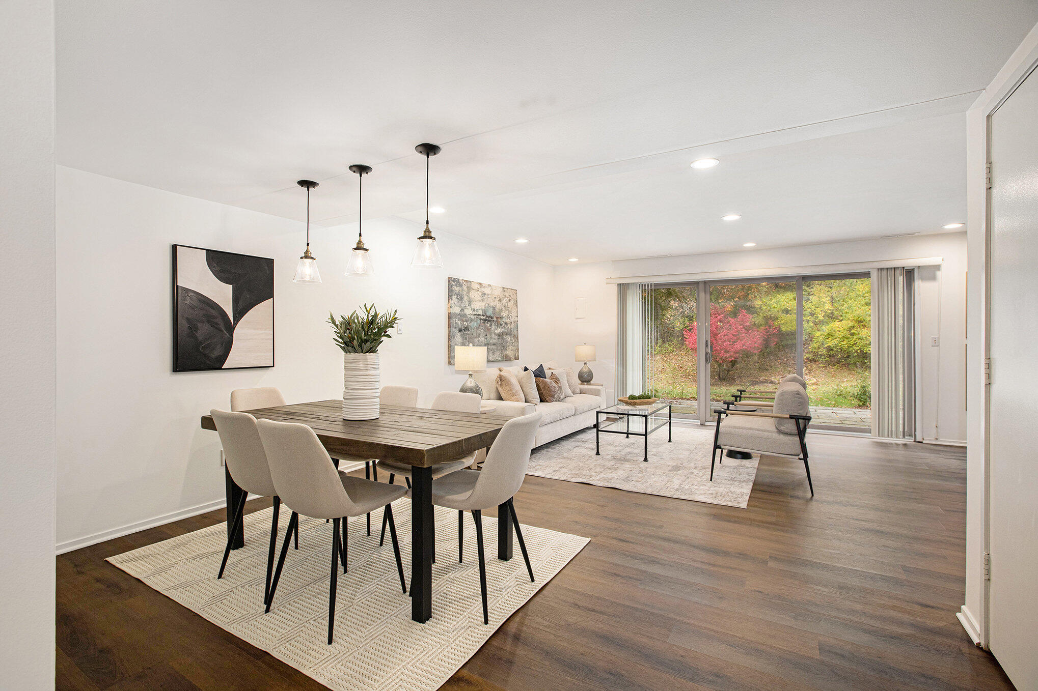 3131 Lakehaven Drive