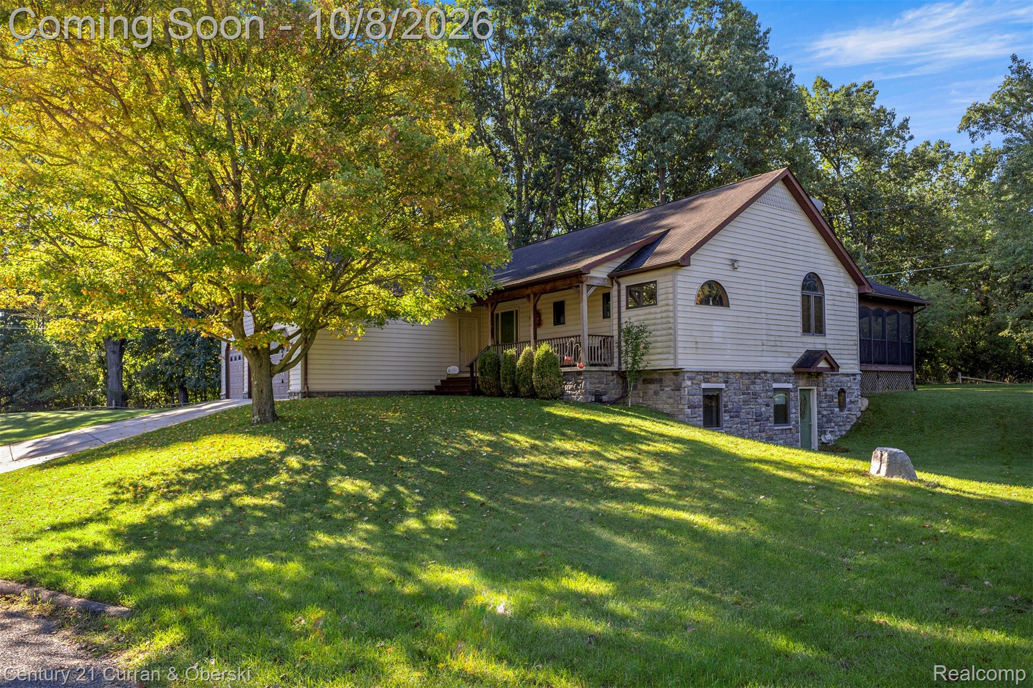 1021 Willow Lane
