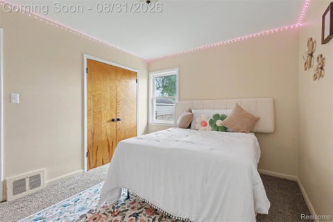 Tiny photo for 15275 Anne Avenue, Allen Park City, MI 48101 (MLS # 20261069414)