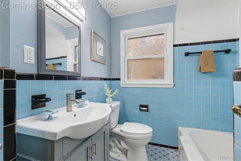 Tiny photo for 15275 Anne Avenue, Allen Park City, MI 48101 (MLS # 20261069414)