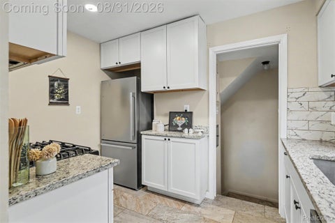 Tiny photo for 15275 Anne Avenue, Allen Park City, MI 48101 (MLS # 20261069414)