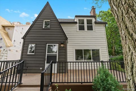 2804 Shenandoah Drive Royal Oak City MI 48073