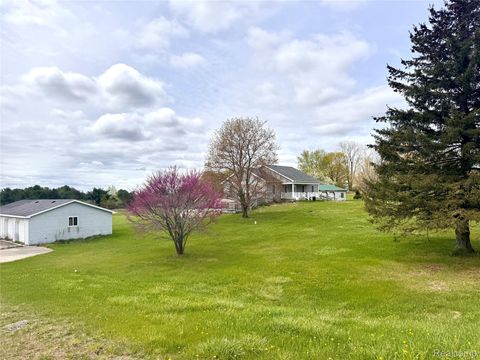 Photo of 5070 Sanilac Road, Koylton Township, MI 48741 (MLS # 20261031364)