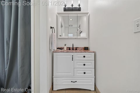 Tiny photo for 109 N Andrews Street, Lake Orion Village, MI 48362 (MLS # 20261067526)