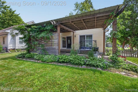 Tiny photo for 109 N Andrews Street, Lake Orion Village, MI 48362 (MLS # 20261067526)