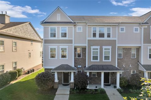 Photo of 3733 W Madison Avenue, Lake Orion Village, MI 48359 (MLS # 20251043991)