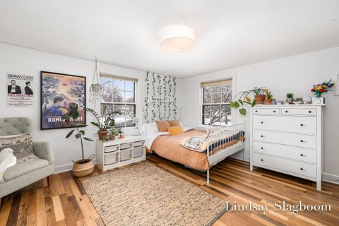 A home in EastGrandRapidsCity_Kent