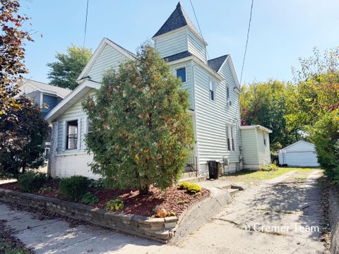 Photo of 928 Worden Street SE, Grand Rapids City, MI 49507 (MLS # 65026054602)