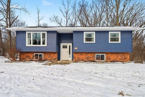 451 6 Mile Road Northfield Township MI 48189