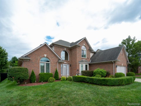 Photo of 48746 Bradford Drive, Macomb Township, MI 48044 (MLS # 20261067072)