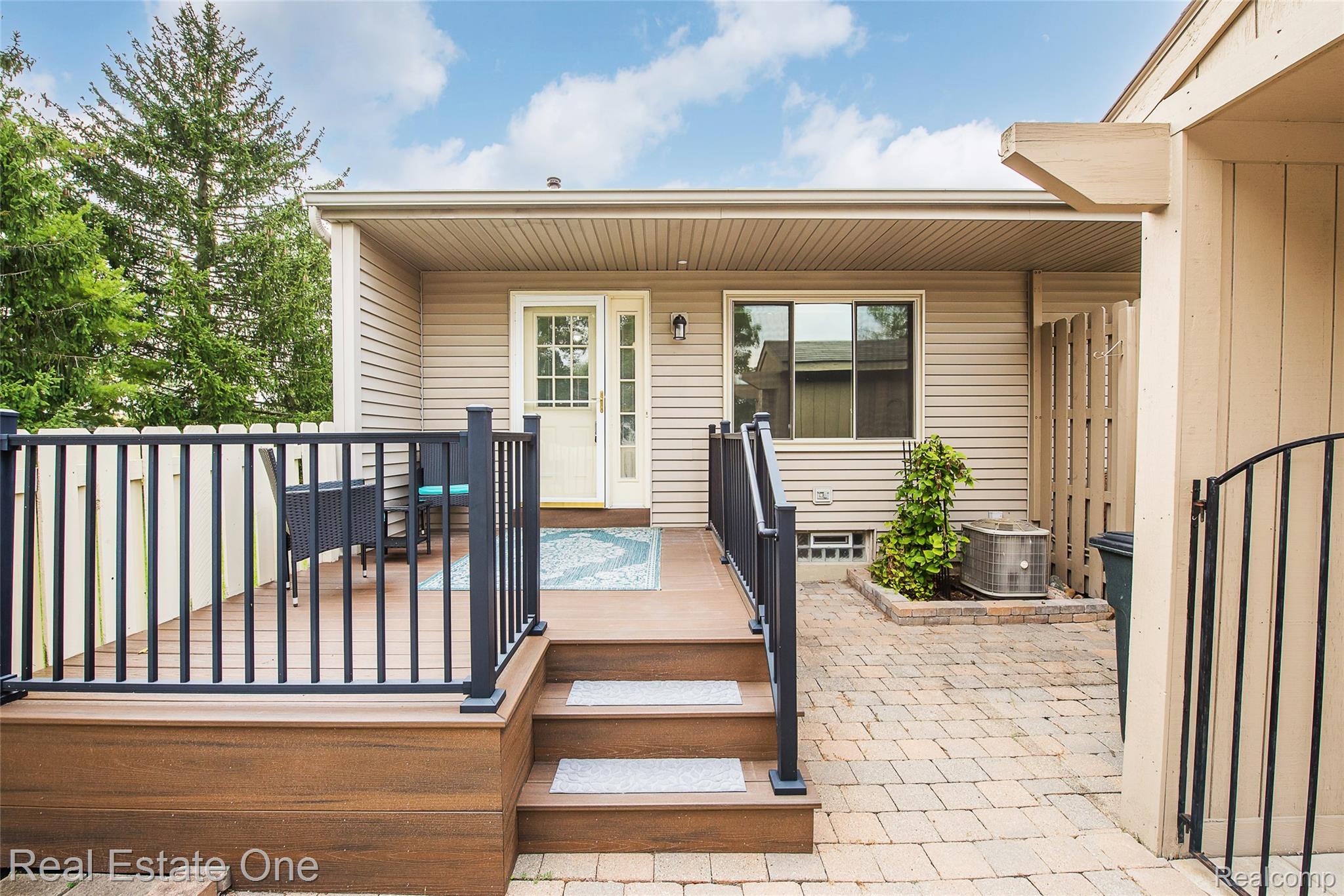 62622 RALEIGH Court 1