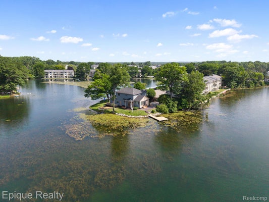 800 KIMBERLY, LAKE ORION, MI 48362 - Image 2f8ee8bf0ff7afeb5bbe66d1f67ce4aa/4113182152