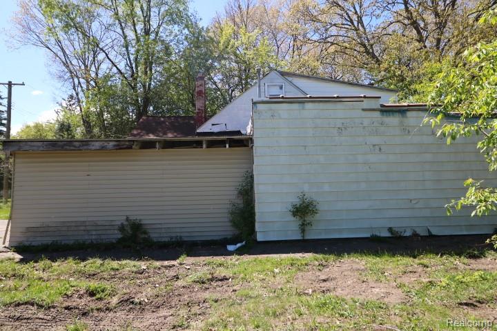5267 Roberts Drive