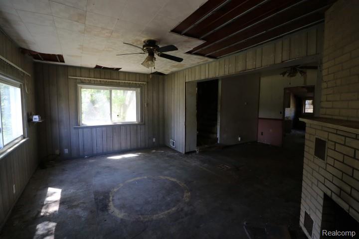 5267 Roberts Drive