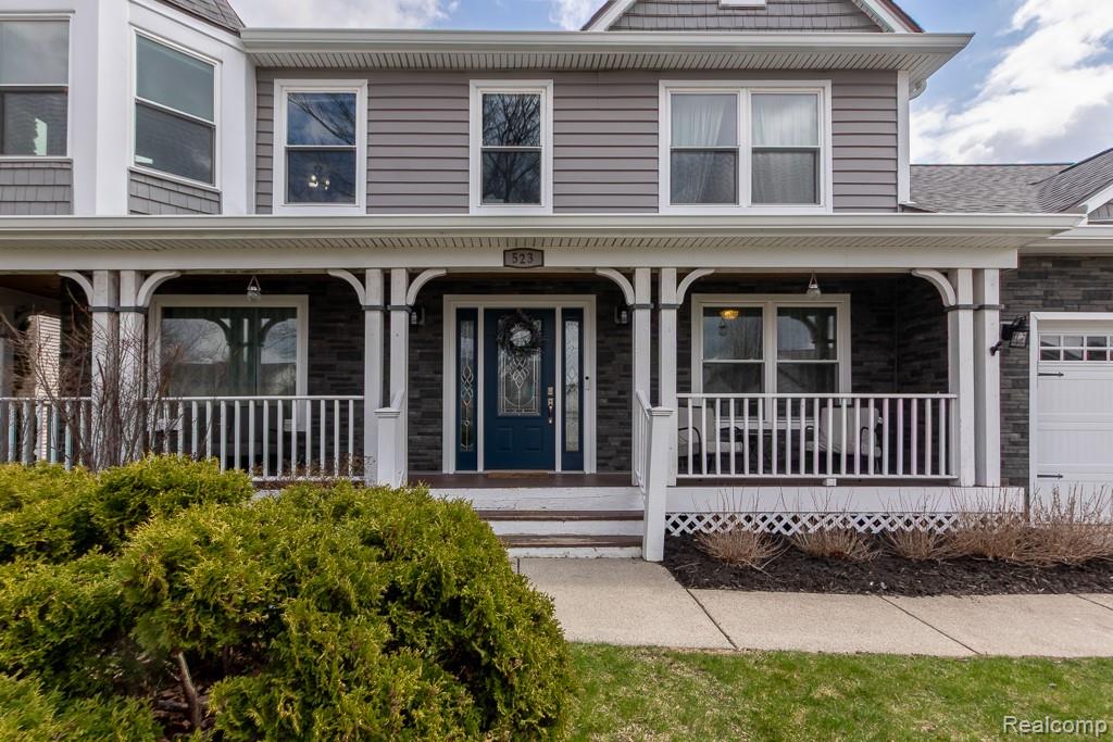 523 Dorchester Way