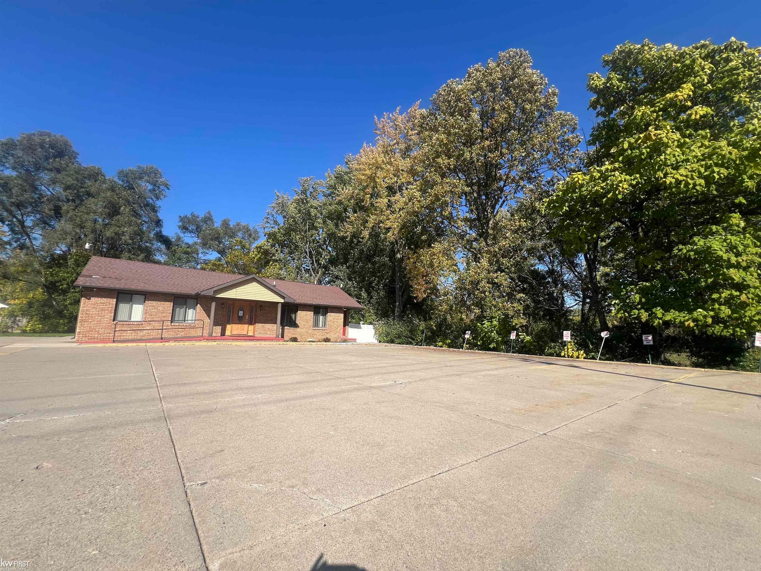4349 Davison Road