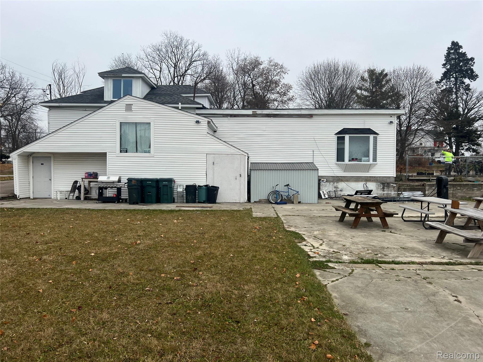 323 Jefferson Street