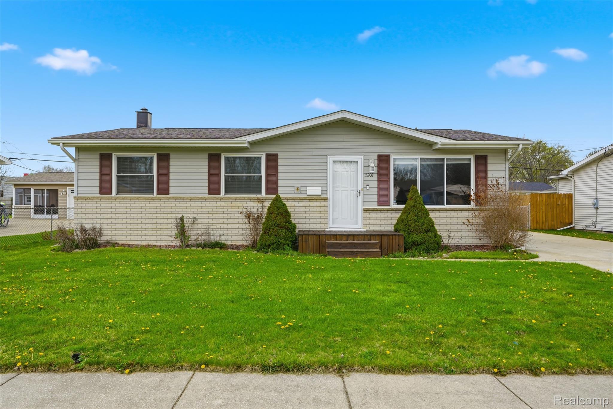 5208 Don Shenk Drive