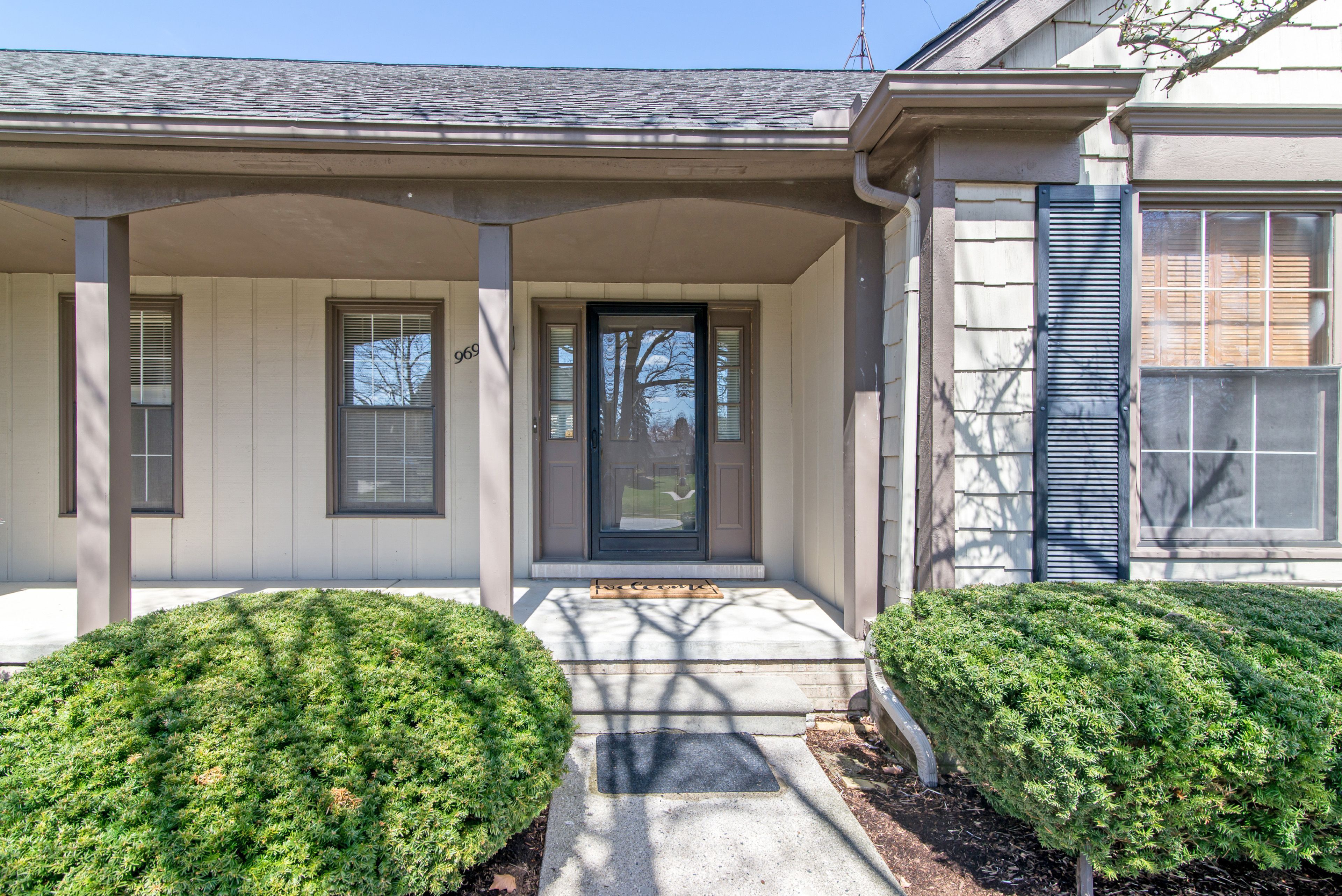 9693 NORMANDY Drive