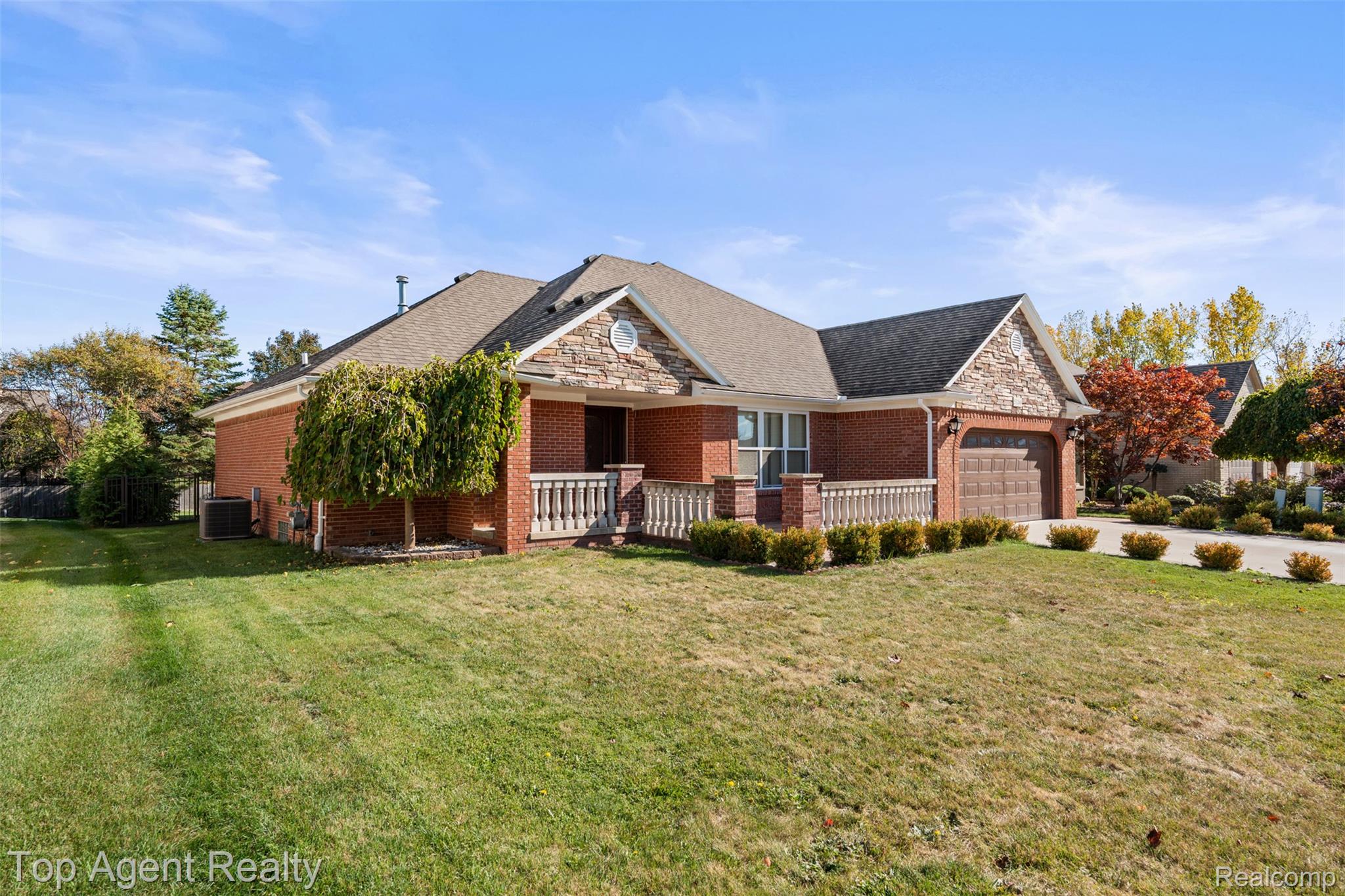 53260 VILLA ROSA Drive