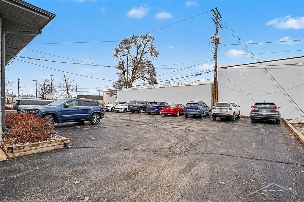 705 Bayliss Suite 400 Street