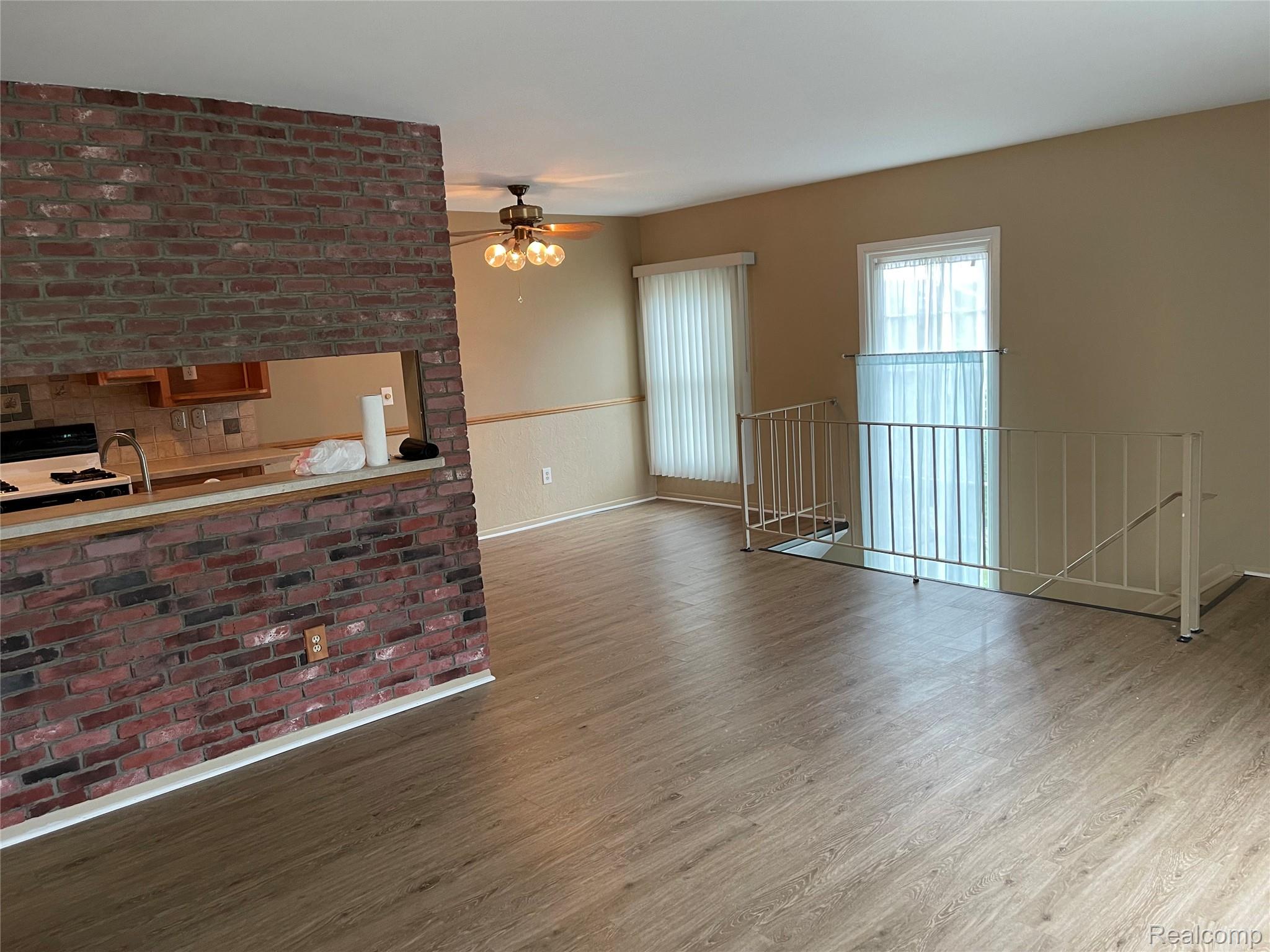 23653 Stonehenge Boulevard