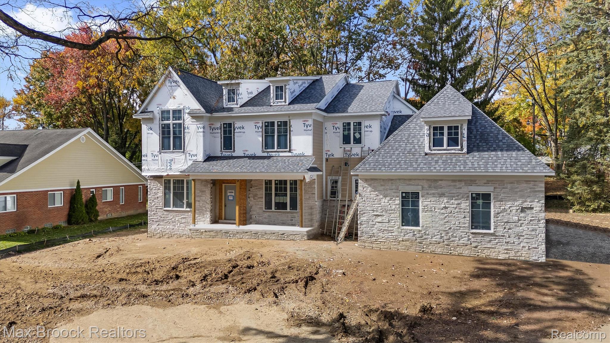 3627 Middlebury Lane