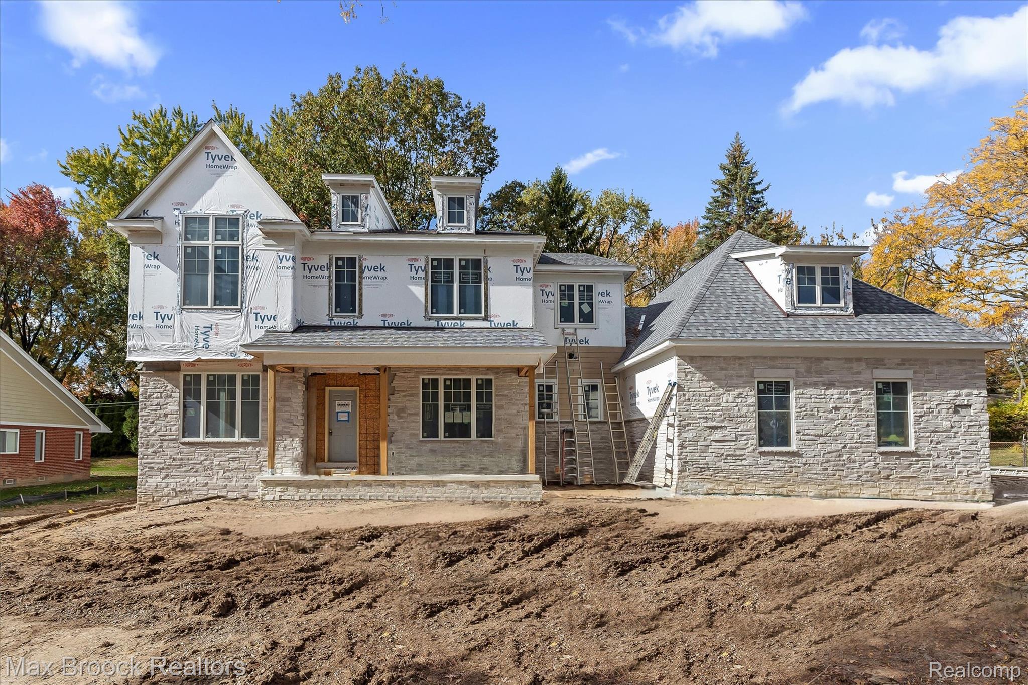 3627 Middlebury Lane