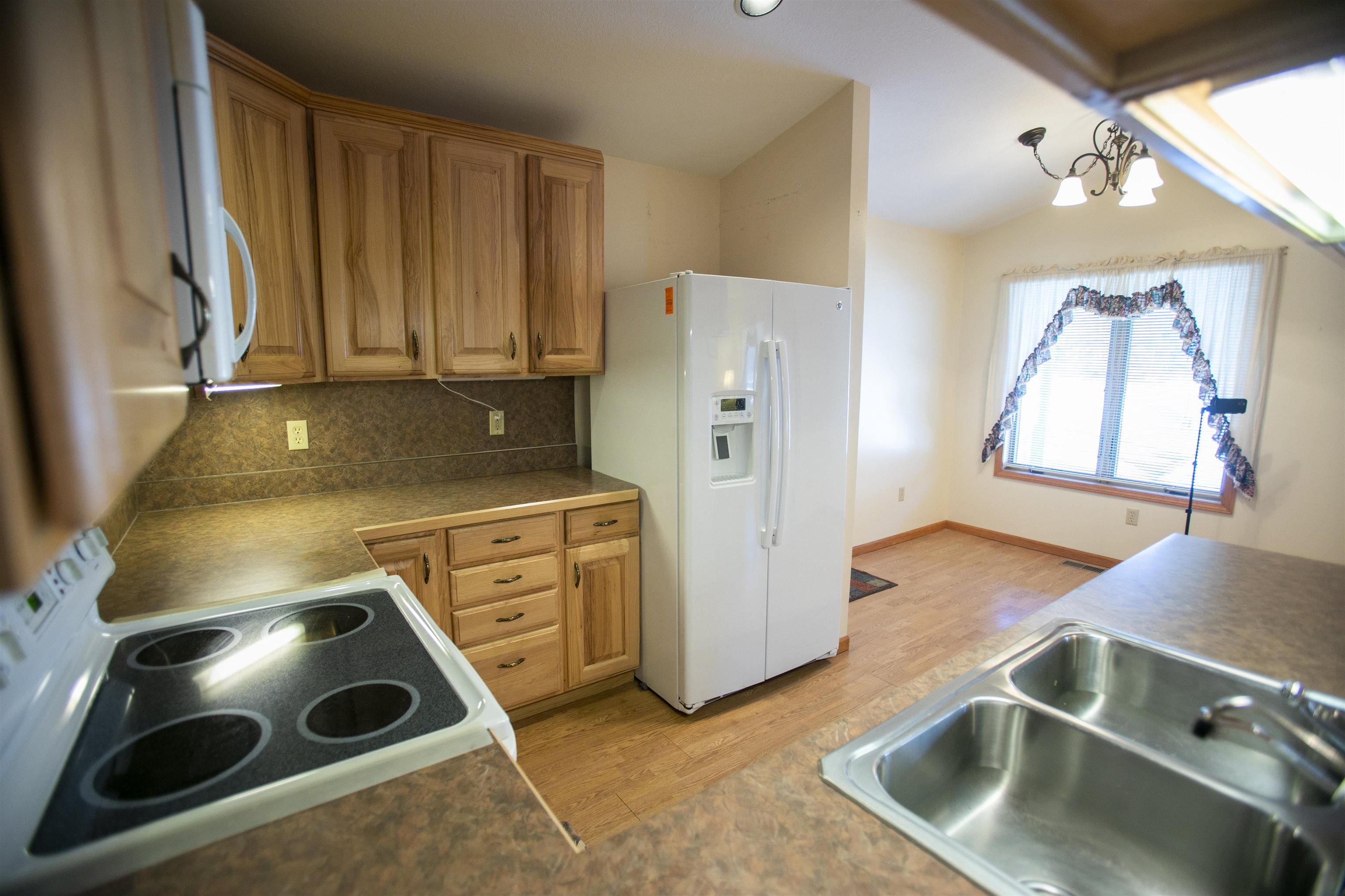 9391 NE Chippewa Drive