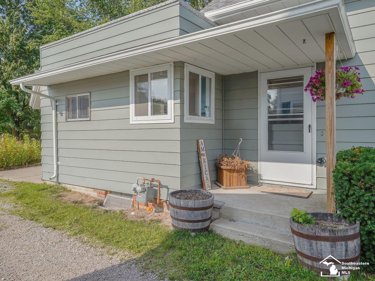 1349 W Samaria Road