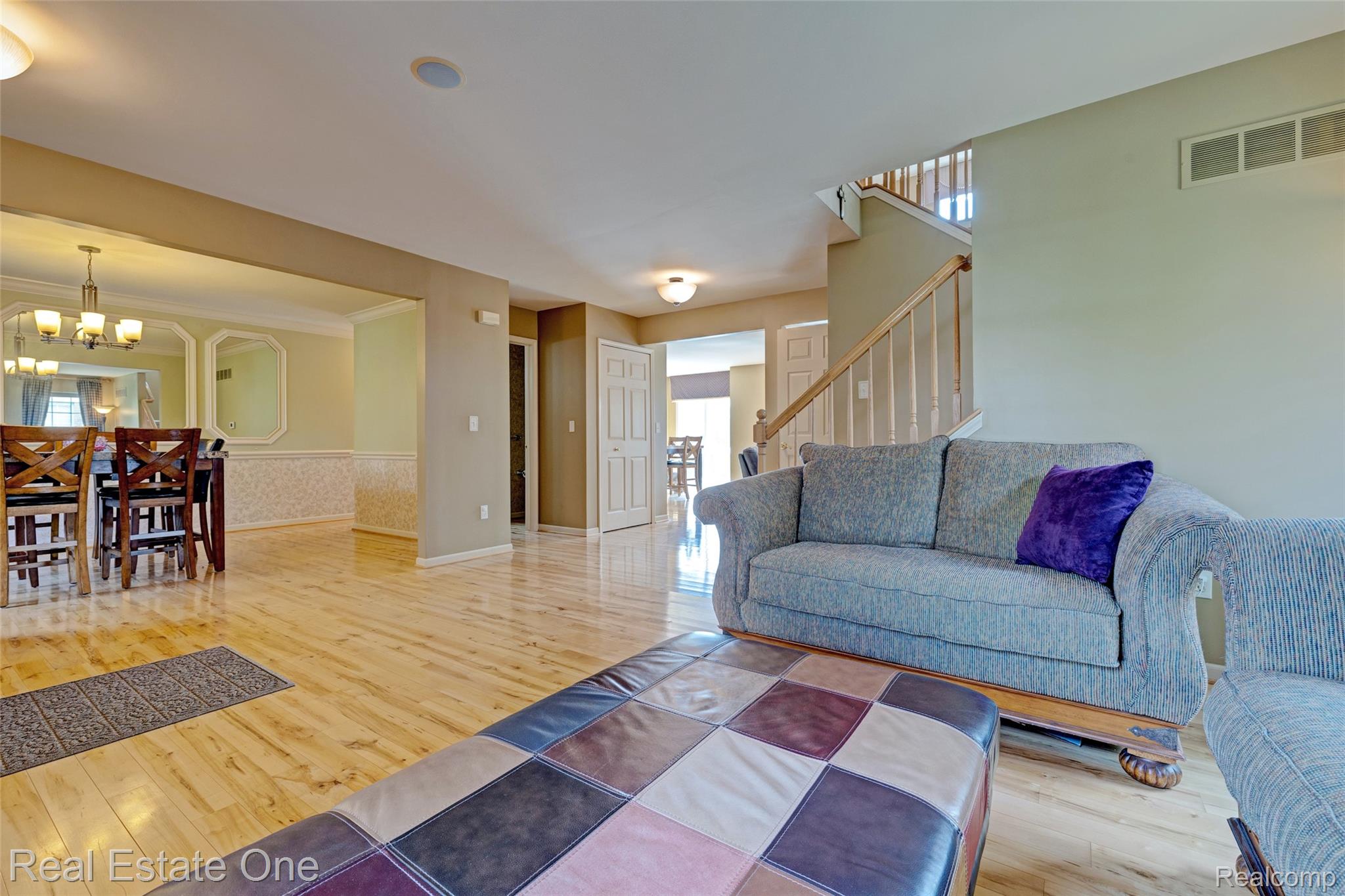 650 Eastlake Trail